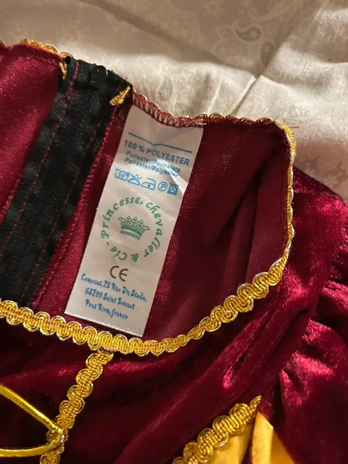 Lot de robe déguisement - photo numéro 6