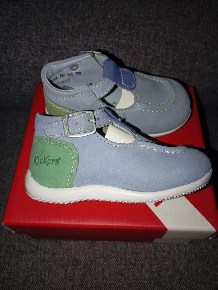 Kickers neuves pour garçon en taille 19 - photo numéro 3