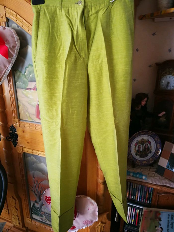 Pantalon neuf - photo numéro 2