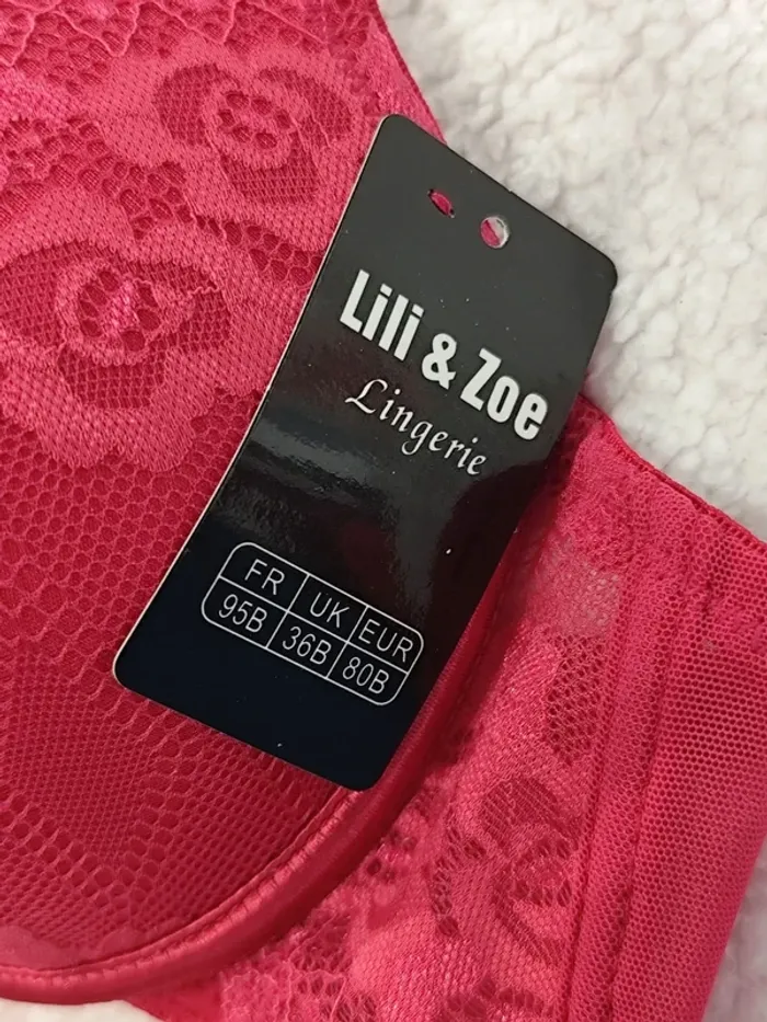 Soutien gorge 95B Lili et Zoé framboise neuf - photo numéro 3