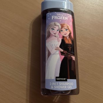 1 shampooing gel douche reine de neige neuf