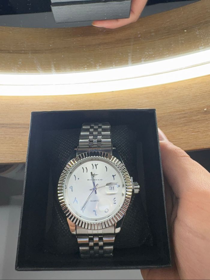 Montre quartz - photo numéro 2