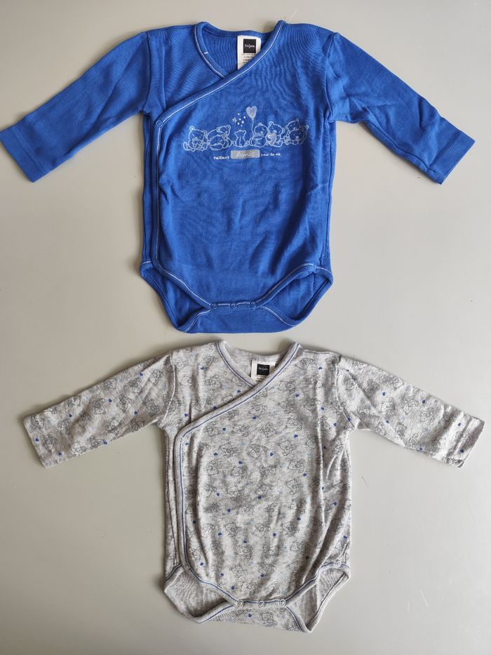 Lot 2 bodies Tissaia 3 mois