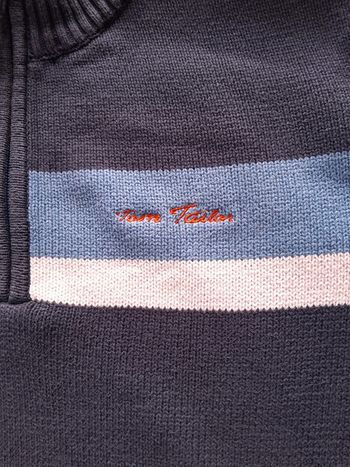 Beau pull zippéTom tailor taille L