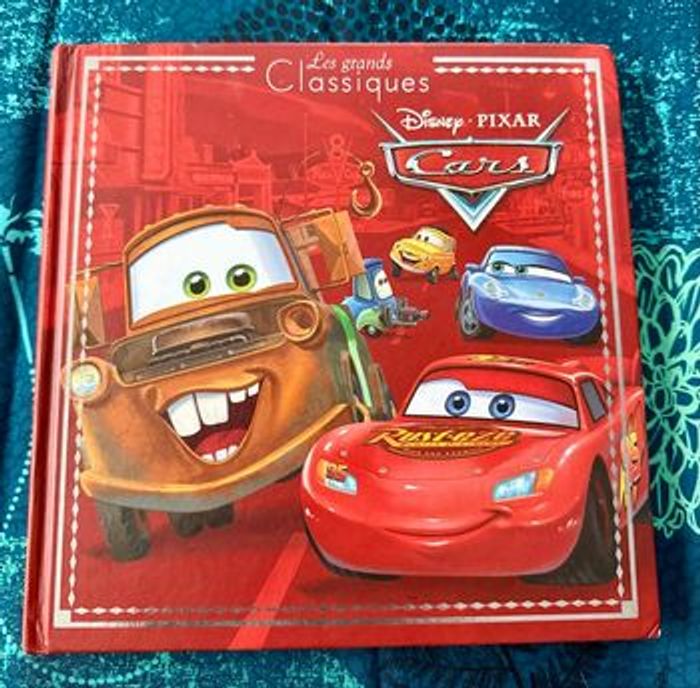 Livre Cars « Les grands classiques - Hachette »