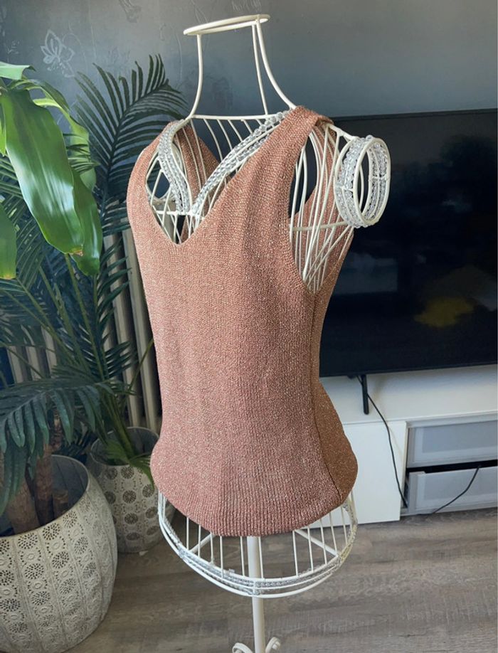 Haut 👚 - photo numéro 6