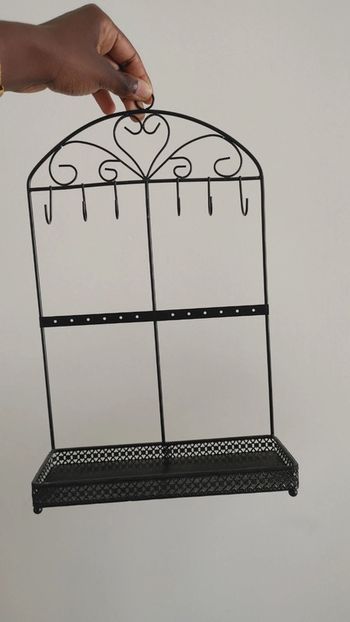 Présentoir à bijoux en fer forgé