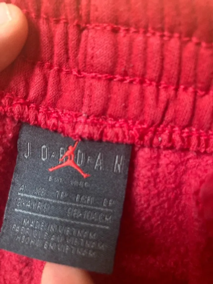 Ensemble survêtement rouge Jordan 3-4 ans - photo numéro 5