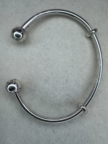 Bracelet Jonc ouvert Pandora Authentique en Argent Taille 2