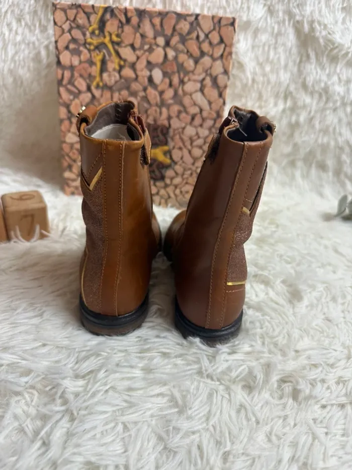 Paire de bottes camel taille 27 Stones and Bones - photo numéro 6
