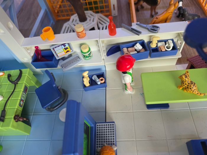 Lot playmobil centre vétérinaire - photo numéro 5