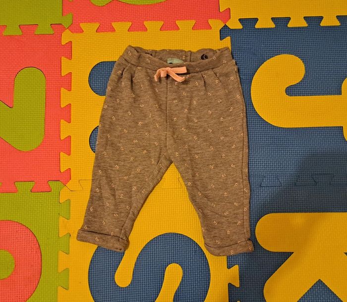 Ensemble veste pantalon gris fleurs, obaïbi, taille 12 mois (74 cm) - photo numéro 7