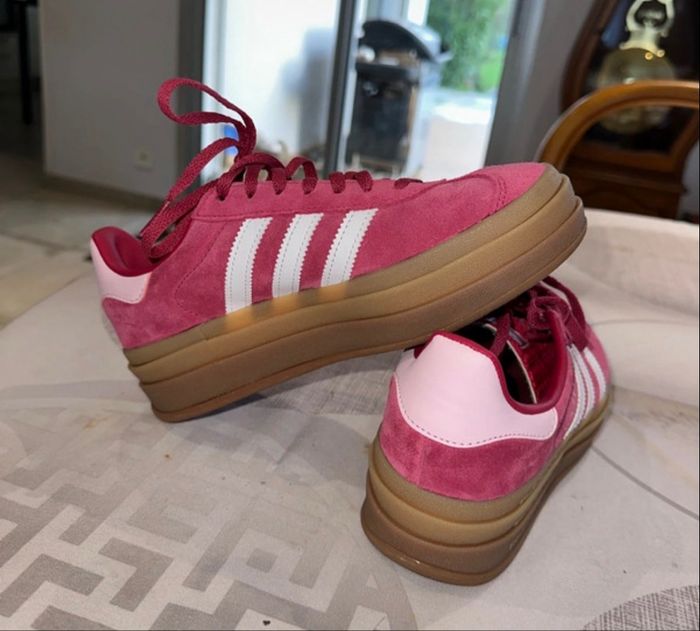 Basket Adidas GAZELLE BOLD - photo numéro 2