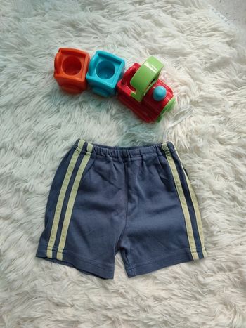 Short 6 mois
