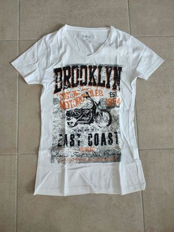 T-shirt XS 14 ans