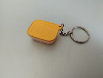 Porte-clé Tupperware modèle boîte igloo