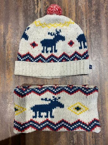 Bonnet, cache cou et gants