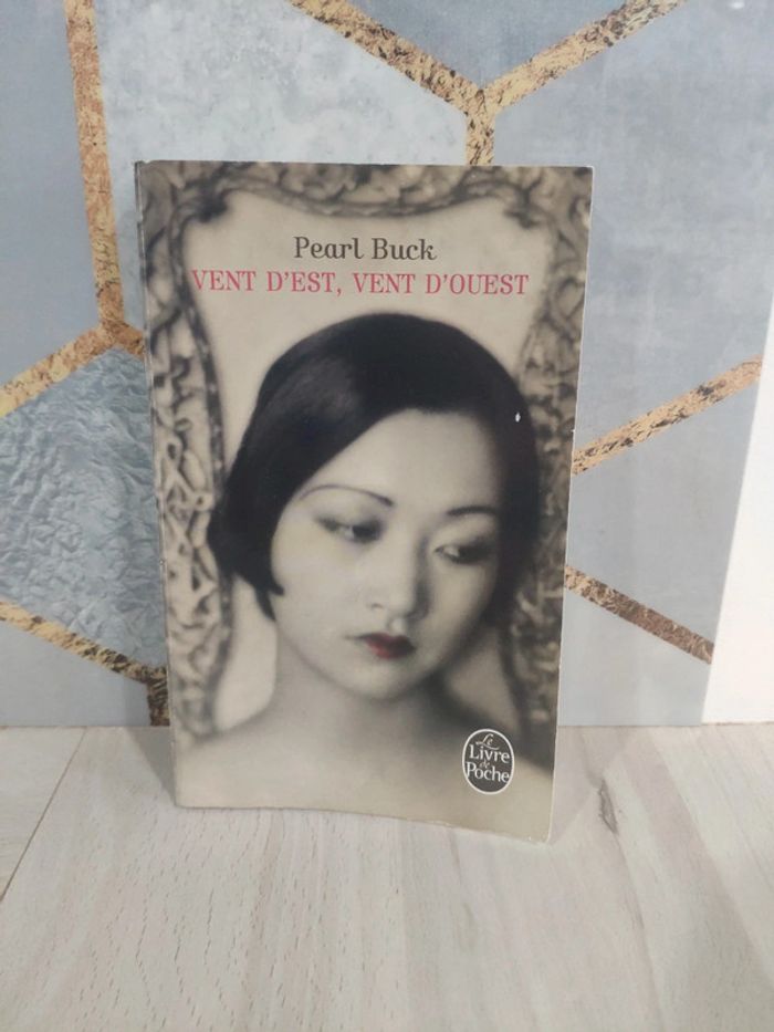 Livre poche vent d'est vent d'ouest Pearl Buck