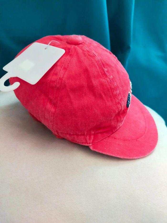 Casquette rouge oursons brodés – 47 cm - 2 exemplaires - photo numéro 5