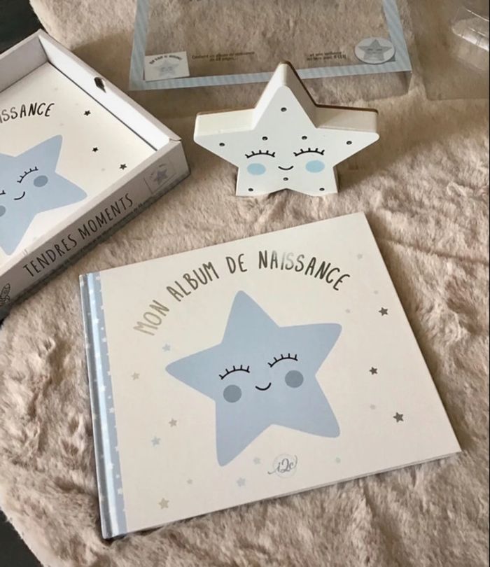 Magnifique coffret livre de naissance et veilleuse étoile en bois (0124) - photo numéro 2