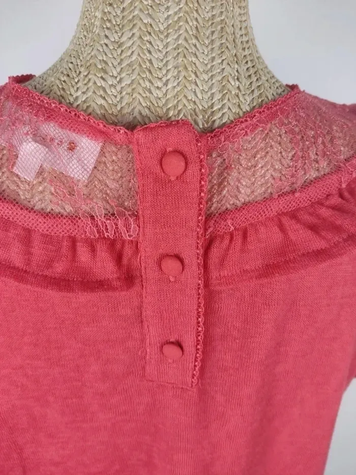 Blouse manches courtes corail et dentelles ajourée taille M Grace & Mila - photo numéro 7