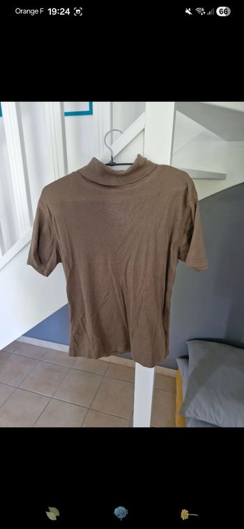 Tee-shirt col roulé 