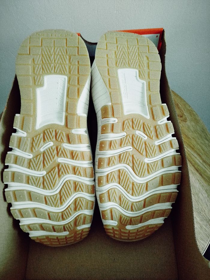 Baskets Nike T 40 - photo numéro 8
