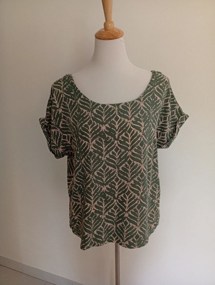 Damart - tee-shirt fluide, taille 40 | vert et crème - printemps été