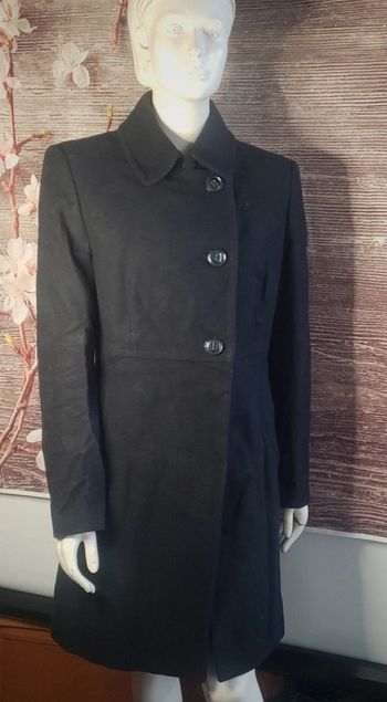 Joli manteau Benetton taille 44