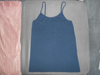 Débardeur, taille: L (correspond à du 40) à 0,50 EURO