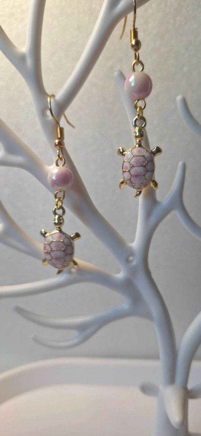 Boucles d'oreilles tortues rose - photo numéro 4