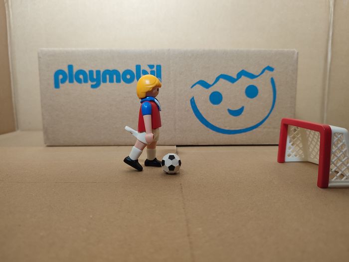 Playmobil 4947 joueur de foot - photo numéro 3