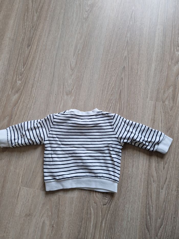 Pull rayé - photo numéro 2