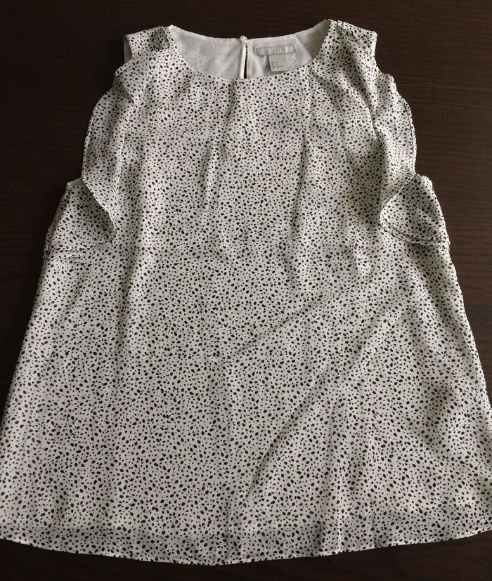 top blanc à pois T. 36 - photo numéro 1