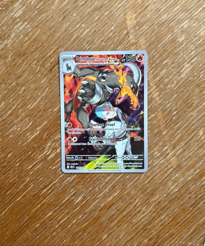 Carte Pokémon Demolosse de la Team Rocket EV10 191/182