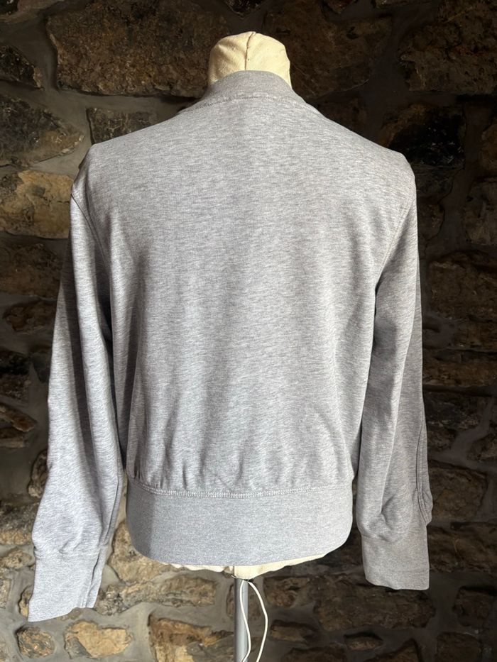 Pull gris - photo numéro 2