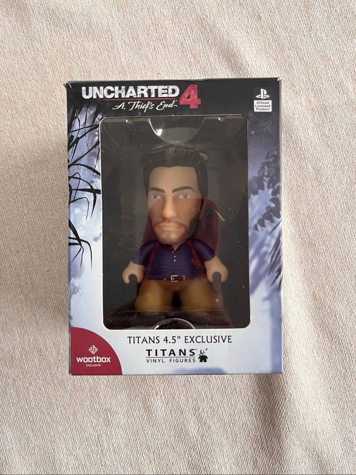Figurine titans uncharted 4
