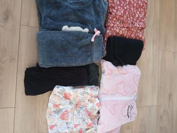 Lot fille 4 ans