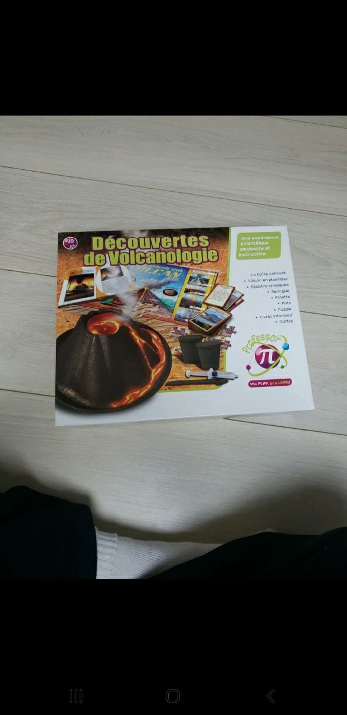 Jeu éducatif Découverte de volcanologie