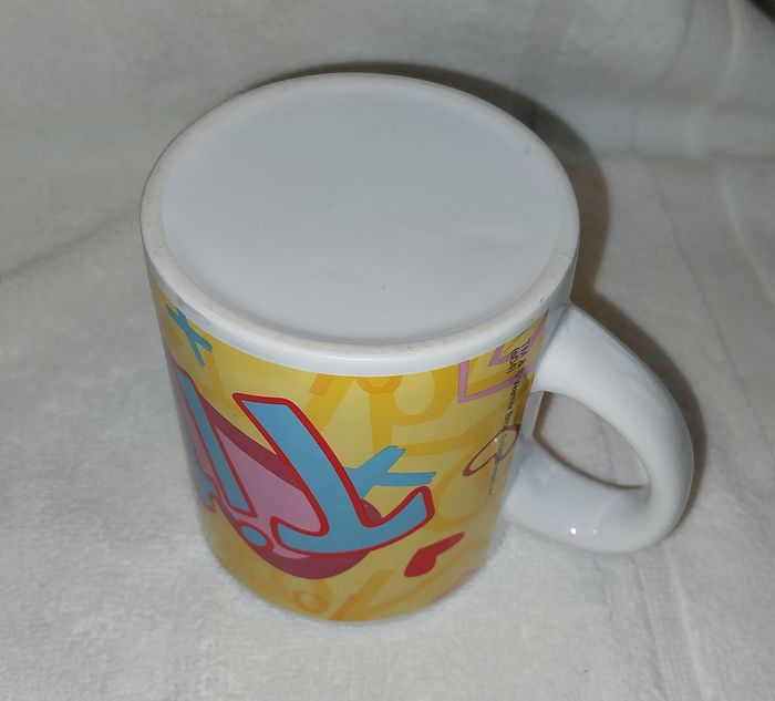 grand Mug Tasse céramique Titi en relief cœur amoureux Warner Bros - photo numéro 4