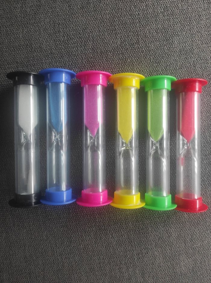 Lot de 6 Sabliers Colorés – Gestion du Temps et Jeux - photo numéro 1