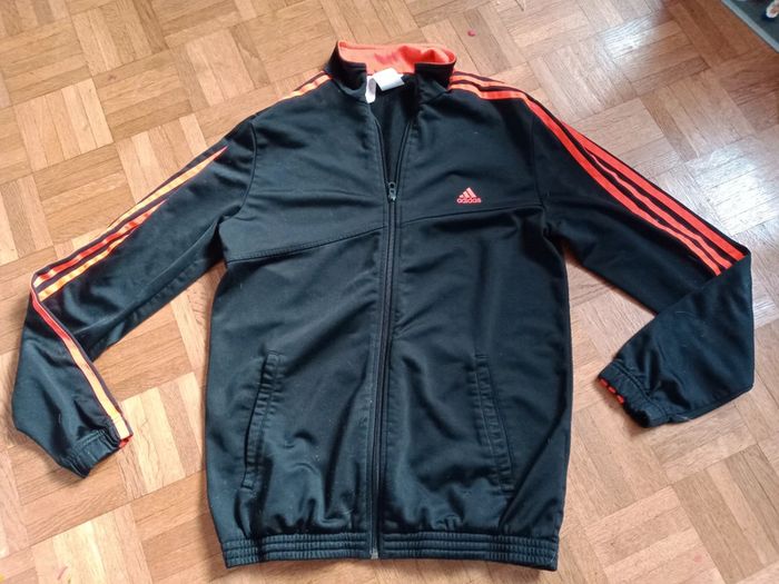 Veste de survêtement taille 15 16 ans 🌞