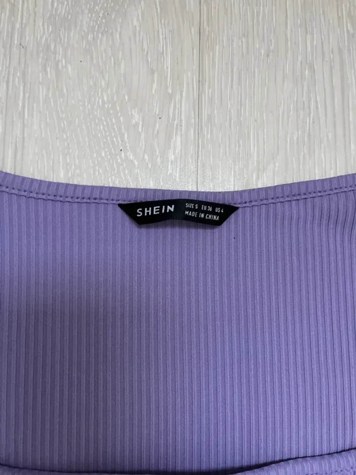 Haut violet - photo numéro 3