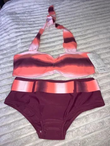 Maillot de bain 2 pièces bordeau T.S