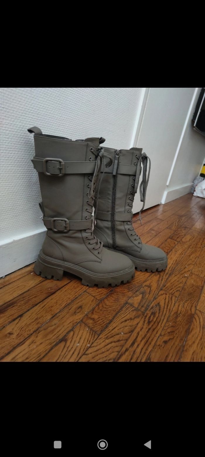 ZARA 39 Boots mi haut - photo numéro 2