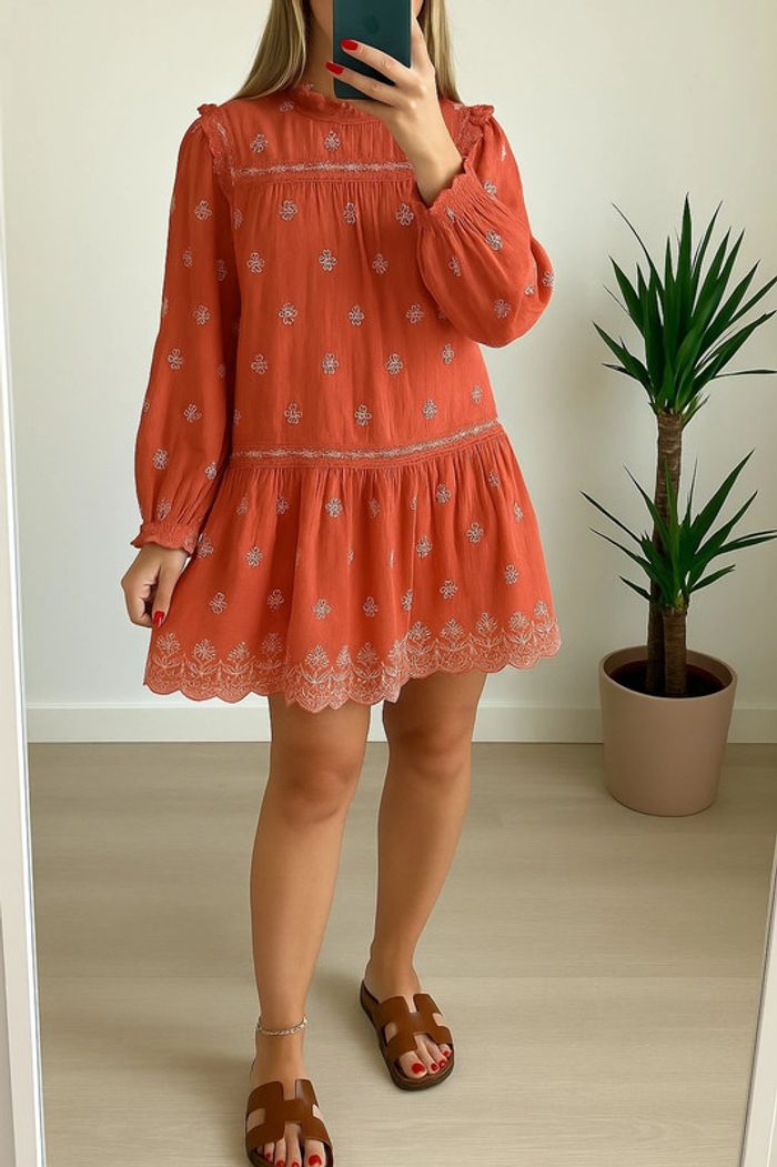 Robe bohème corail brodée fleurs blanches Zara taille S