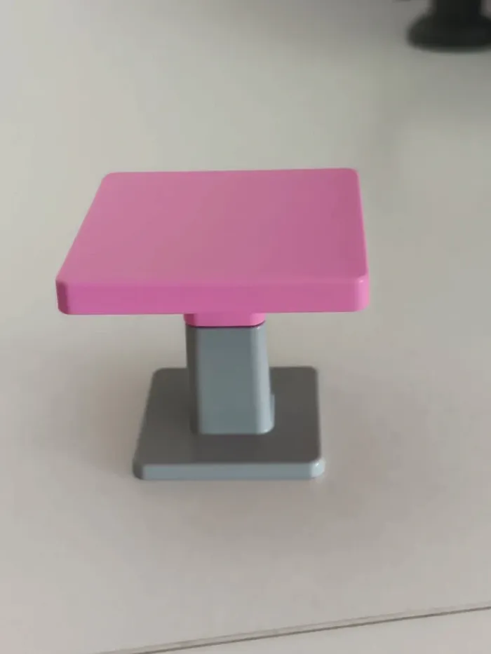 Table rose playmobil - photo numéro 4