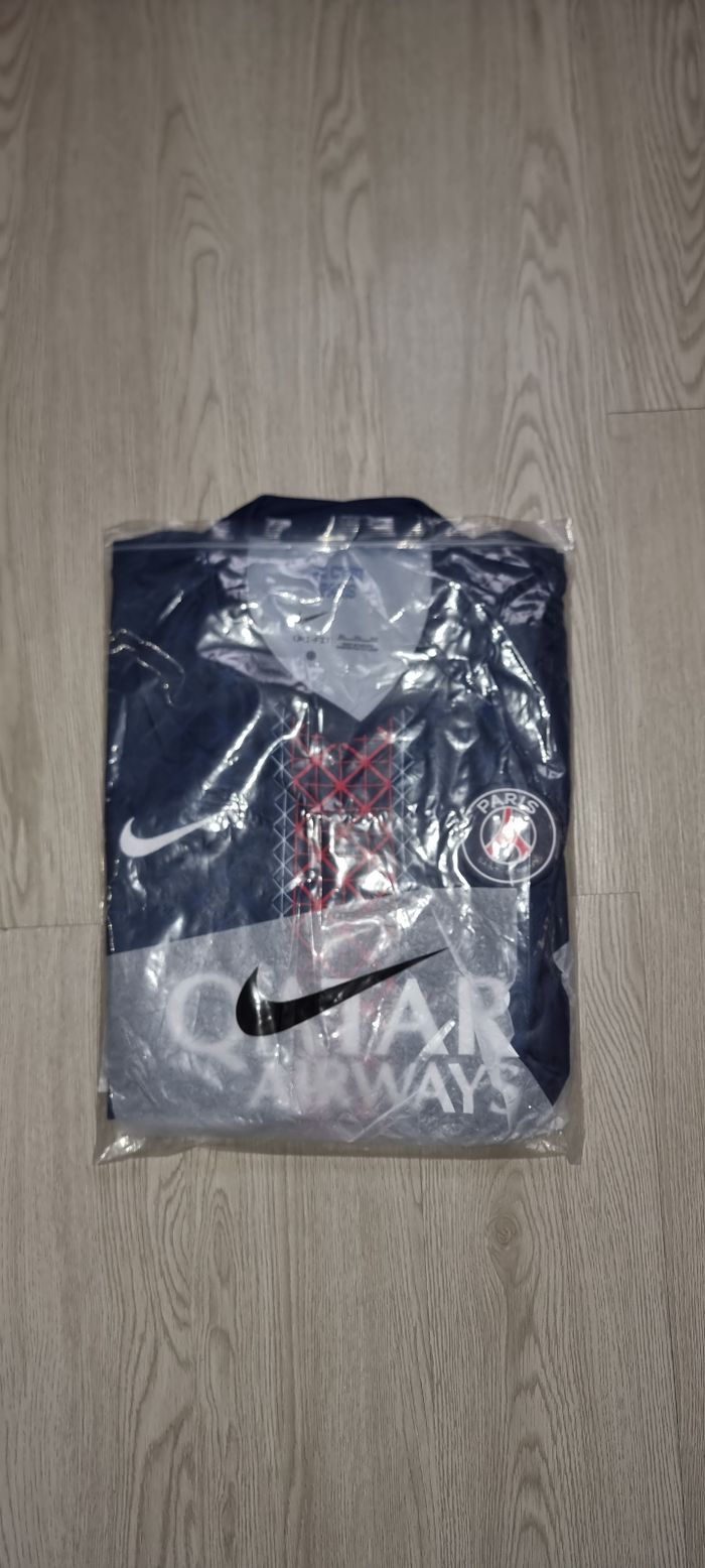 Nouveau Maillot psg domicile 25/26 2xl