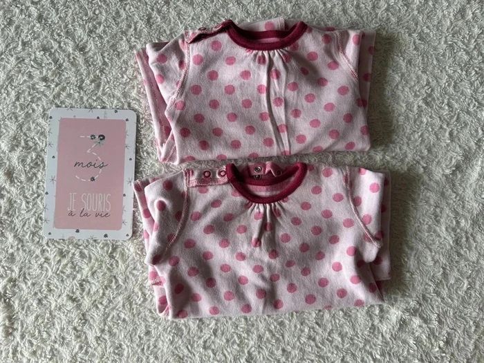 Lot 2 pyjamas identiques petit bateau taille 3 mois - photo numéro 4