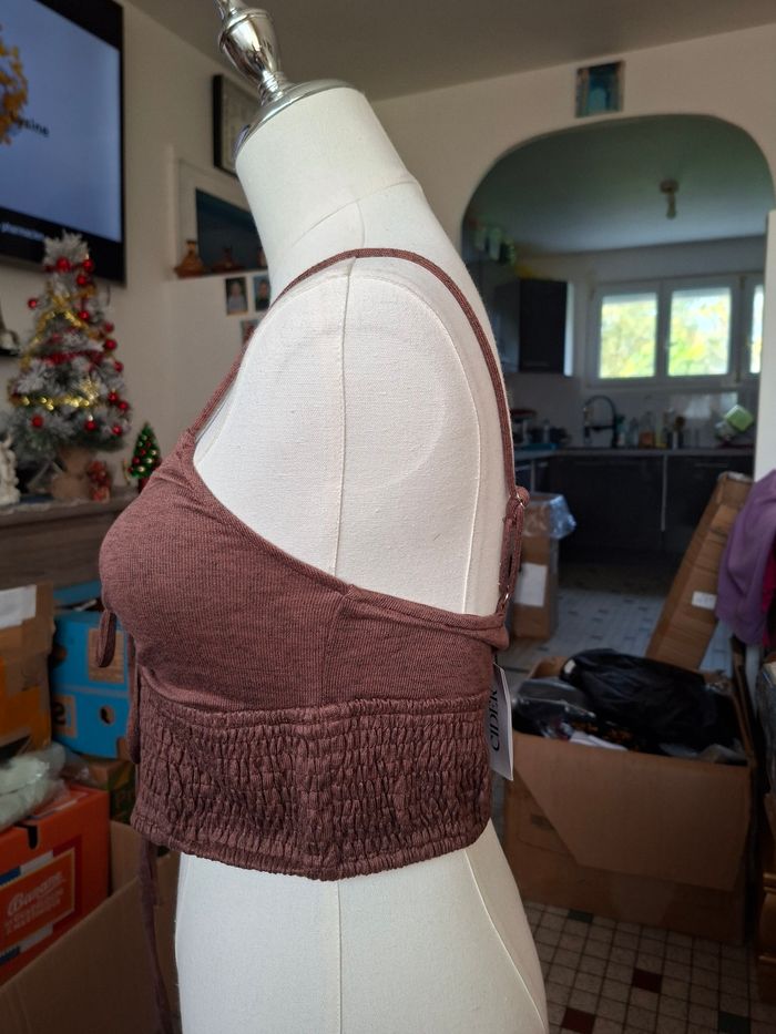 Haut marron femme neuf taille 38 marque cider prix 5 euro 50 - photo numéro 2